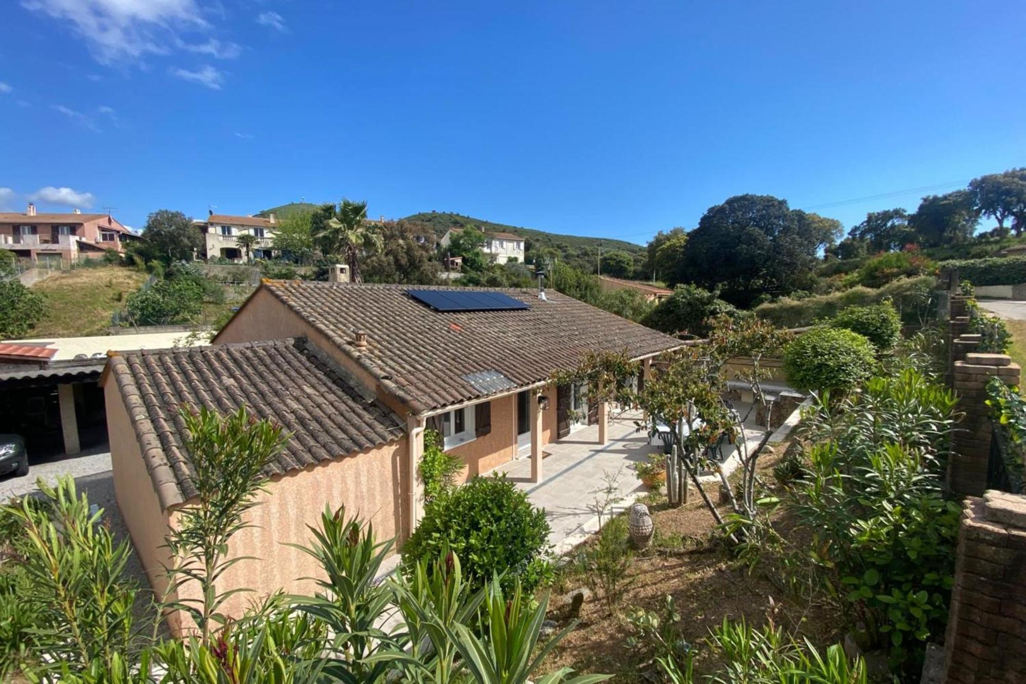 Location Saisonniere - Maison 5 Pieces Avec Piscine - 6 Personnes Villa Ajaccio  Exterior photo